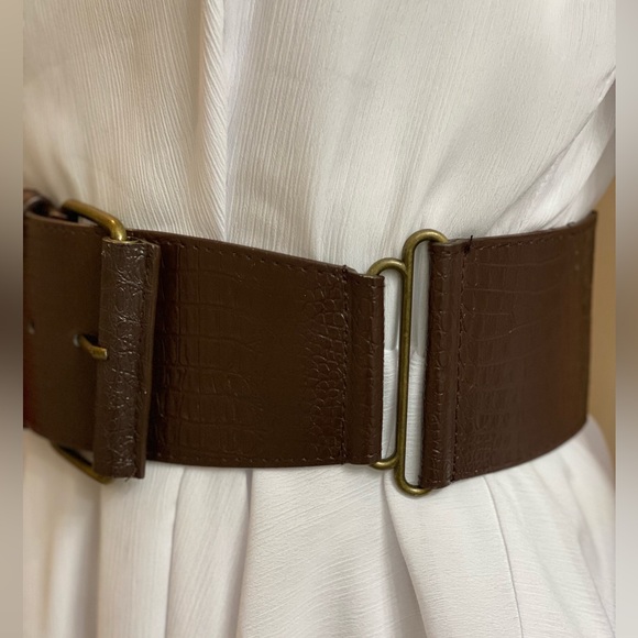 Brown leather waist belt, brass metal, leather and elastic. Very unique design - Picture 2 of 5